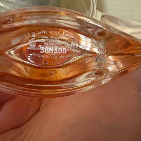 La ve est Belle Perfume - Picture 3 of 3
